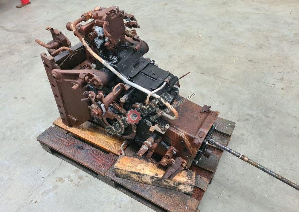 Tylny most New Holland T4.55 84225997 - Gearbox: picture 1 Tylny most New Holland T4.55 84225997 - Gearbox: picture 1