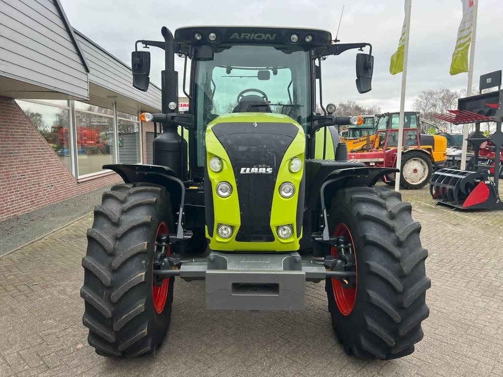 Claas Arion 610 CIS - Farm tractor: picture 4 Claas Arion 610 CIS - Farm tractor: picture 4