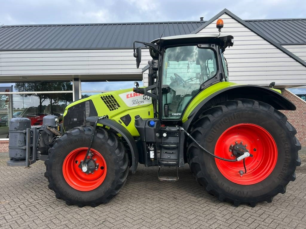Claas Axion 810 Cmatic - Farm tractor: picture 2 Claas Axion 810 Cmatic - Farm tractor: picture 2