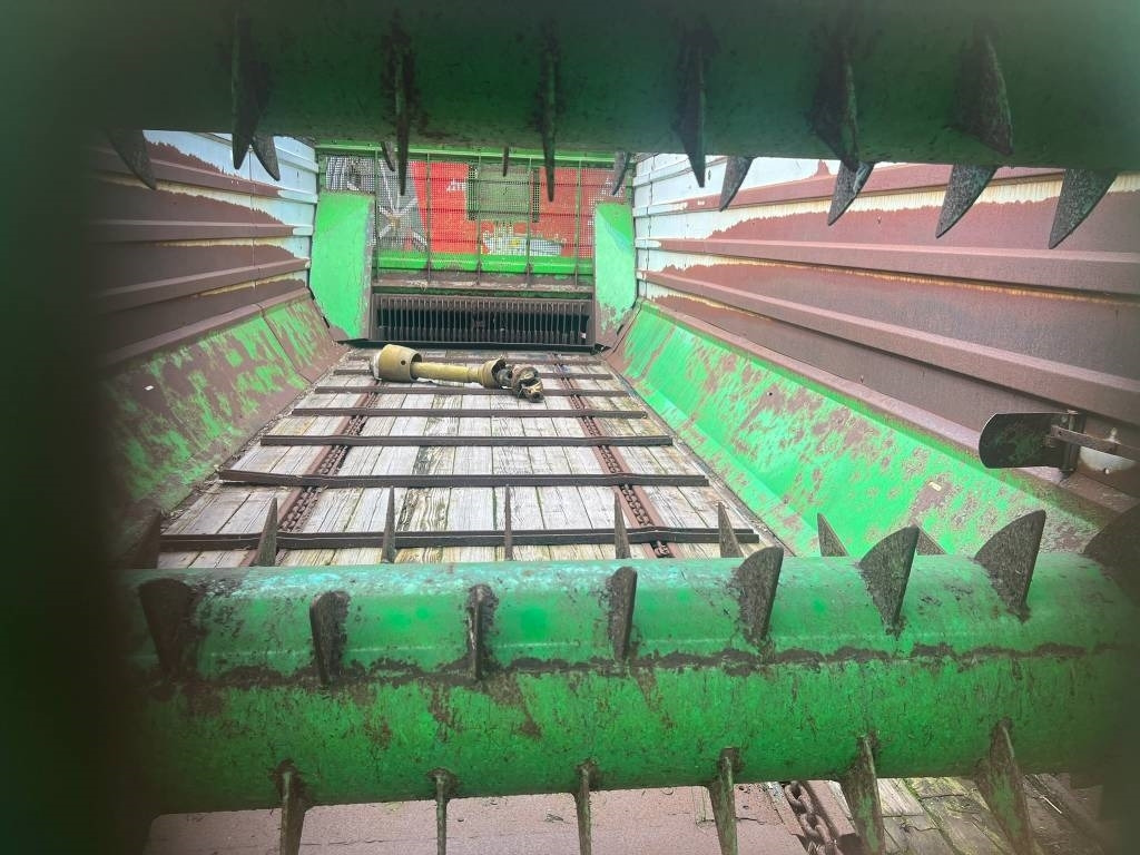 Deutz-fahr FE 6.37 opraap doseerwagen - Self-loading wagon: picture 4 Deutz-fahr FE 6.37 opraap doseerwagen - Self-loading wagon: picture 4