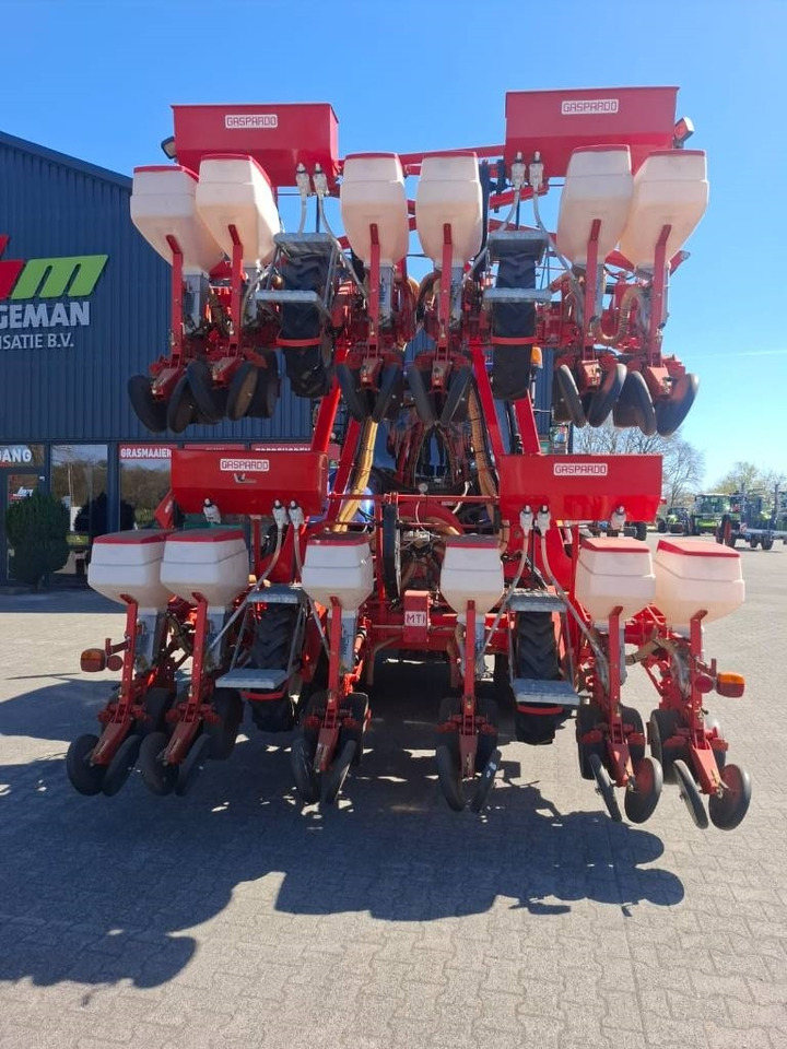 Gaspardo 12 rij Zaaimachine - Precision sowing machine: picture 1 Gaspardo 12 rij Zaaimachine - Precision sowing machine: picture 1