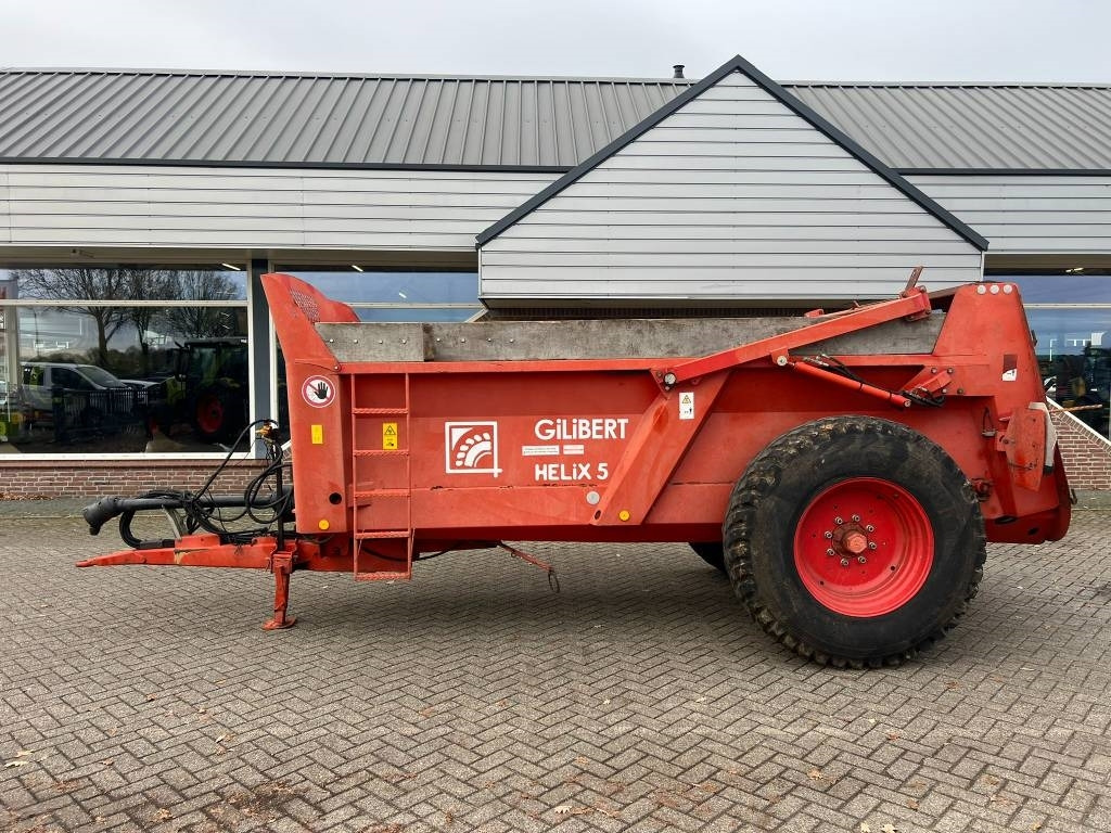 Gilibert Helix 5 - Manure spreader: picture 2 Gilibert Helix 5 - Manure spreader: picture 2