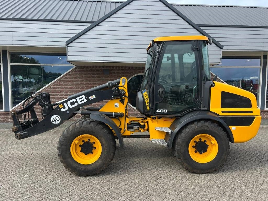 JCB 409 Agri shovel - Wheel loader: picture 2 JCB 409 Agri shovel - Wheel loader: picture 2
