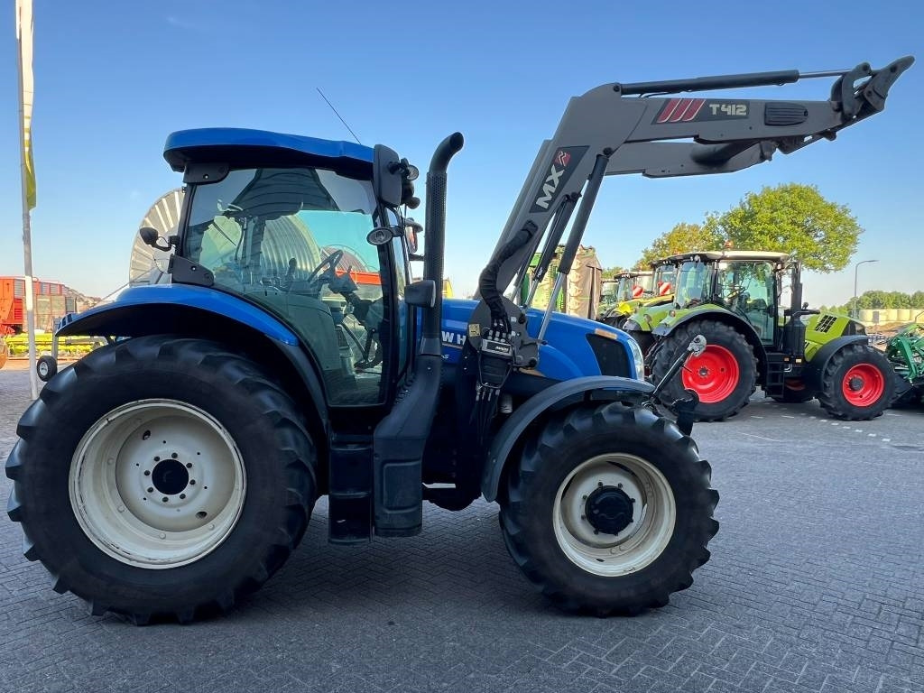 Farm tractor New Holland T 6.155: picture 6