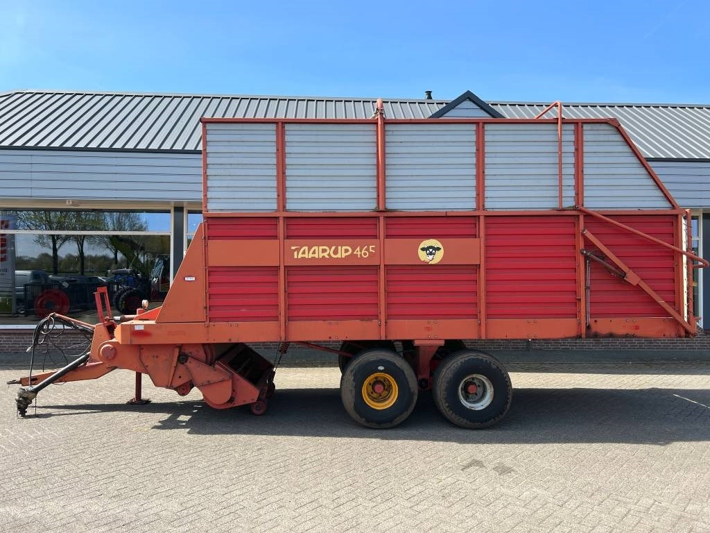Taarup 465 opraapwagen - Self-loading wagon: picture 2 Taarup 465 opraapwagen - Self-loading wagon: picture 2