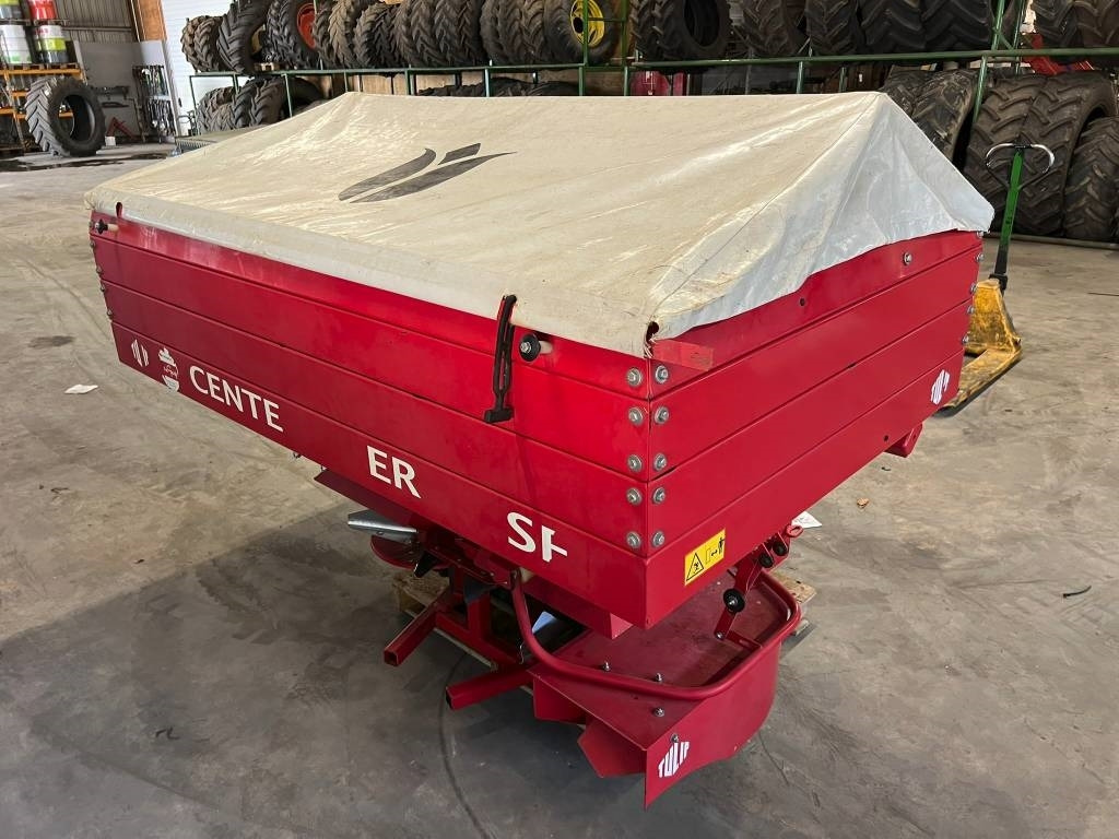 Tulip SE 3000 kunstmest strooier - Fertilizer spreader: picture 1 Tulip SE 3000 kunstmest strooier - Fertilizer spreader: picture 1