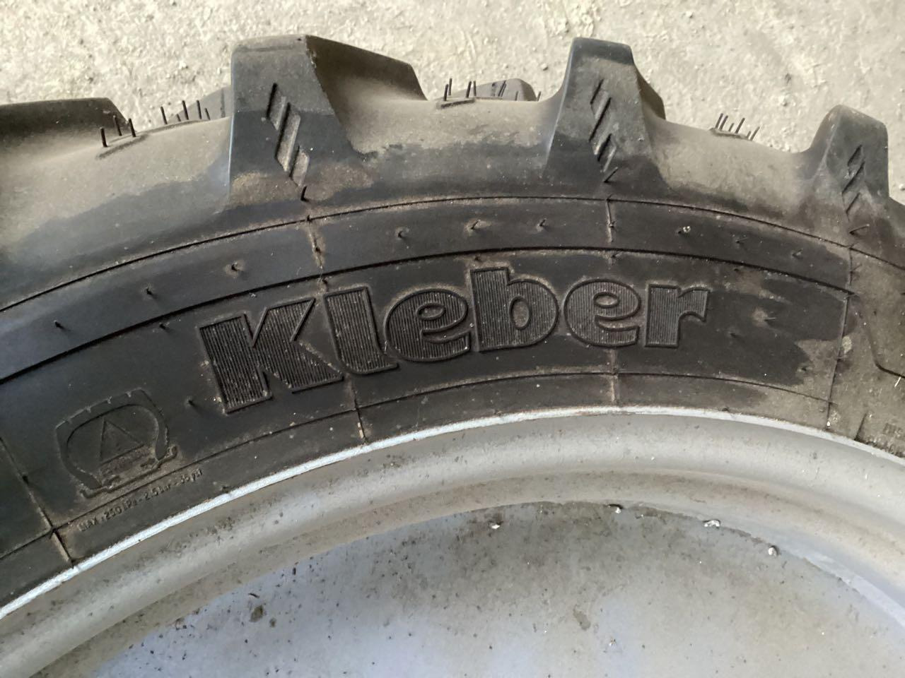 Kleber - Tire: picture 3 Kleber - Tire: picture 3