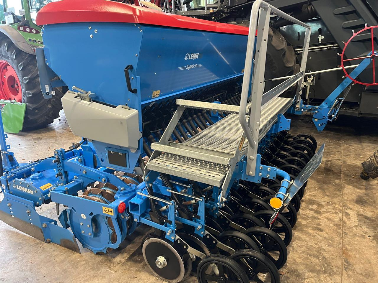 Lemken Zirkon 8/Saphir 9 - Combine seed drill: picture 3 Lemken Zirkon 8/Saphir 9 - Combine seed drill: picture 3