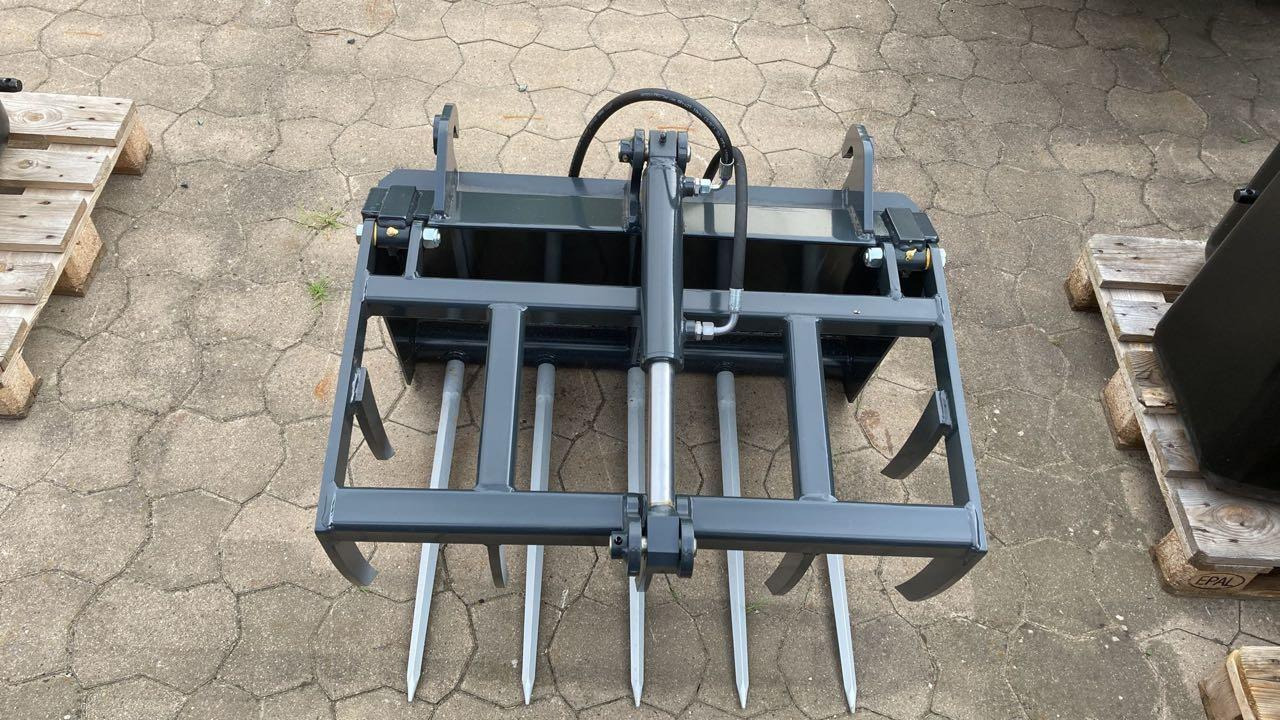 Schäffer Krokodilgebiss - Silage equipment: picture 3 Schäffer Krokodilgebiss - Silage equipment: picture 3