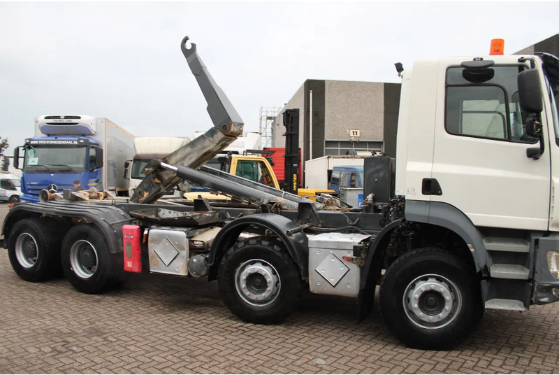 DAF CF 510 + 8X4 + SPRING SUSPENSION + MANUAL + EURO 6 - Hook lift truck: picture 4 DAF CF 510 + 8X4 + SPRING SUSPENSION + MANUAL + EURO 6 - Hook lift truck: picture 4