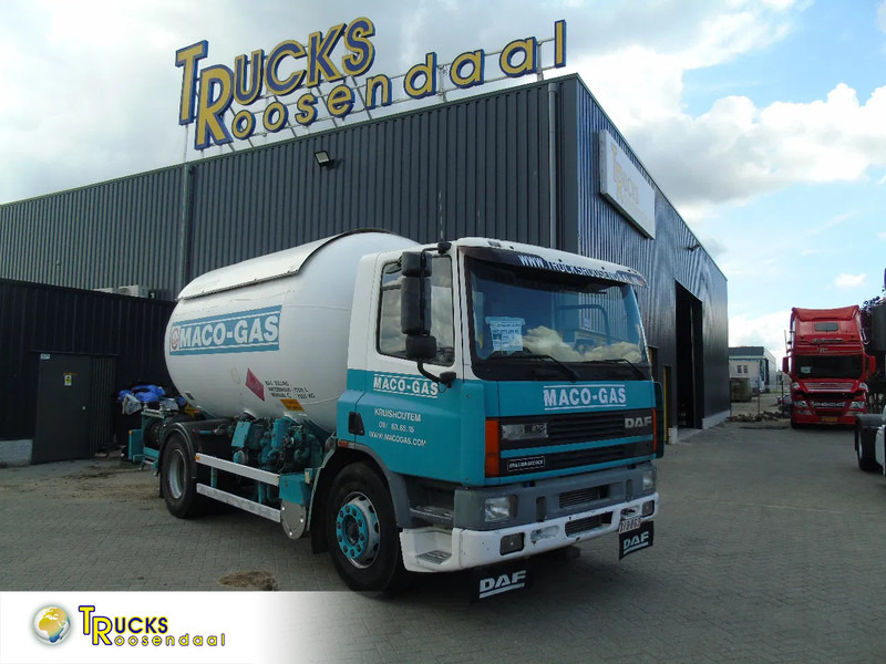 DAF CF 75.270 + 17.517LITER GAS TRANSPORT + PUMP - Tank truck: picture 1 DAF CF 75.270 + 17.517LITER GAS TRANSPORT + PUMP - Tank truck: picture 1