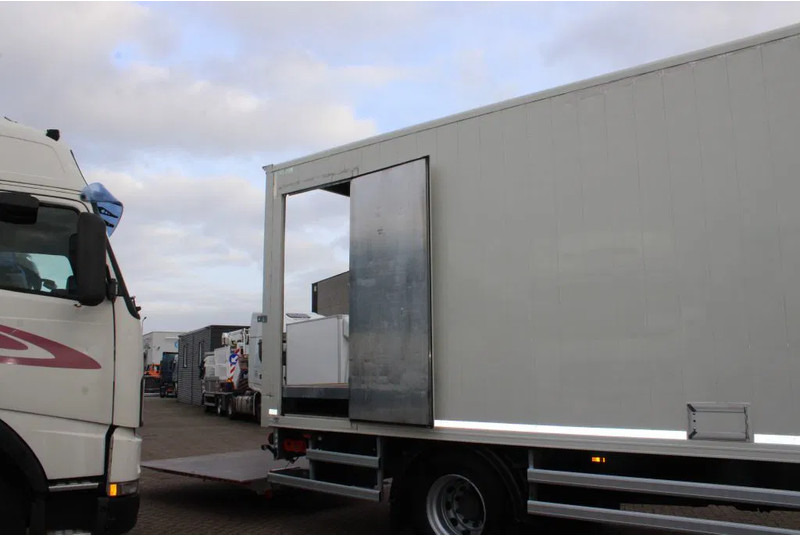 Box truck DAF LF 250 + euro 6 + 19T: picture 14