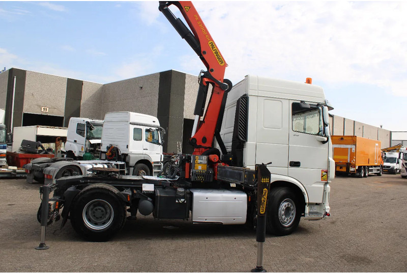 DAF XF 106.510 + PALFINGER 330002EH + EURO 6 - Crane truck: picture 4 DAF XF 106.510 + PALFINGER 330002EH + EURO 6 - Crane truck: picture 4
