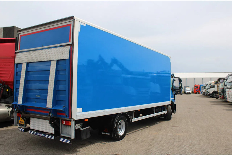 Iveco Eurocargo 120E21 + EURO 6 + LIFT - Box truck: picture 4 Iveco Eurocargo 120E21 + EURO 6 + LIFT - Box truck: picture 4