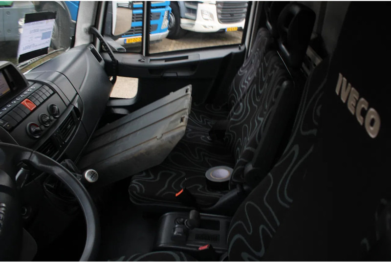 Box truck Iveco Eurocargo 80E18 + MANUAL + EURO 5: picture 17