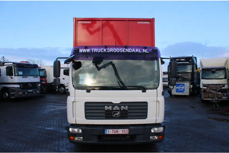 MAN TGL 12.210 + MANUAL + 2.70HEIGHT + CAMERA - Curtainsider truck: picture 2 MAN TGL 12.210 + MANUAL + 2.70HEIGHT + CAMERA - Curtainsider truck: picture 2