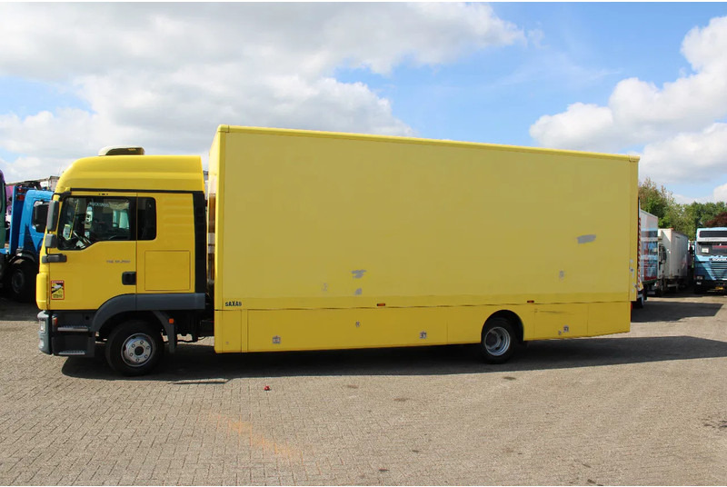 MAN TGL 12.250 + EURO 5 + LIFT - Box truck: picture 4 MAN TGL 12.250 + EURO 5 + LIFT - Box truck: picture 4