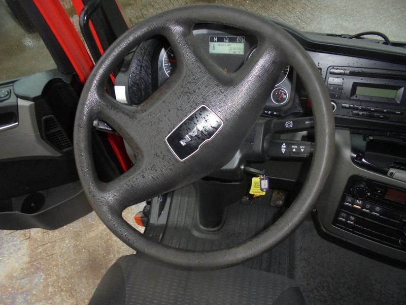 MAN TGL 8.150 + Euro 6 + Hooksystem + box + blad-blad - Hook lift truck: picture 5 MAN TGL 8.150 + Euro 6 + Hooksystem + box + blad-blad - Hook lift truck: picture 5