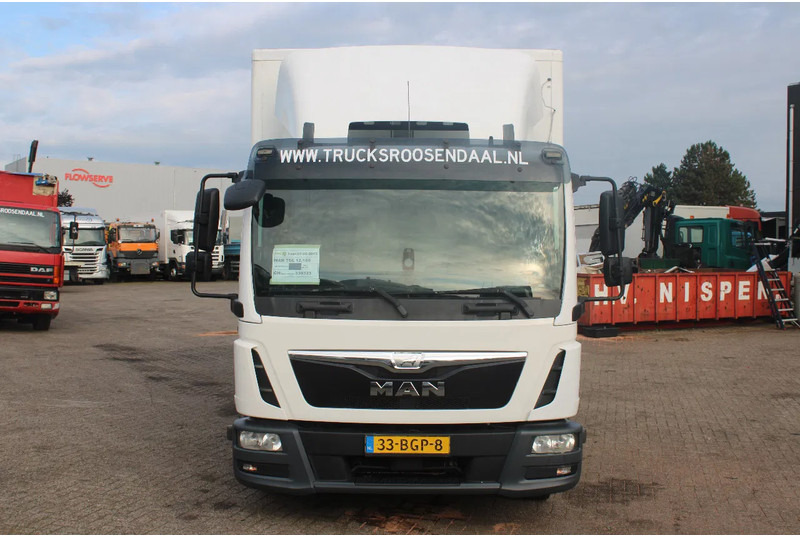 MAN TGL reserved 12.180 + EURO 6 + 12T - Box truck: picture 2 MAN TGL reserved 12.180 + EURO 6 + 12T - Box truck: picture 2
