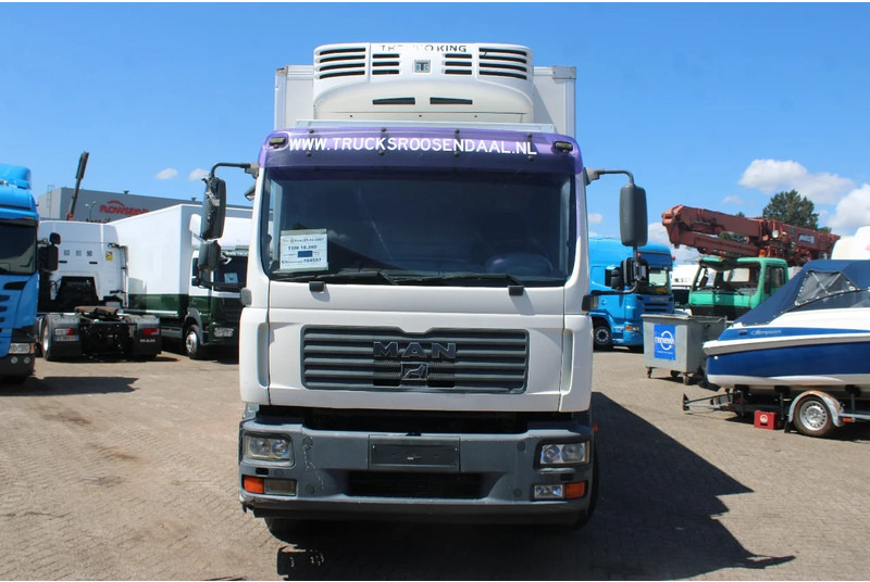 MAN TGM 18.280 + EURO 4 + LIFT + 18T - Refrigerator truck: picture 3 MAN TGM 18.280 + EURO 4 + LIFT + 18T - Refrigerator truck: picture 3