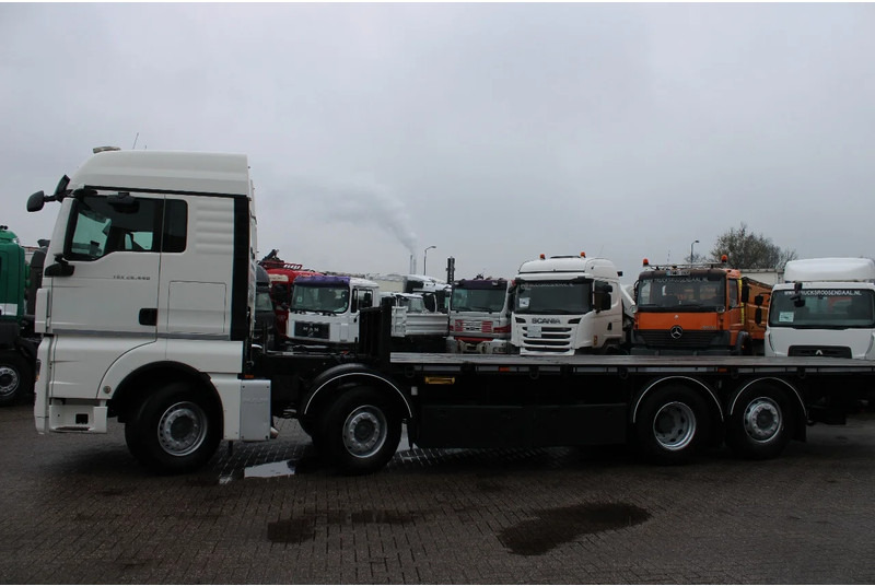 Dropside/ Flatbed truck MAN TGX 26.440 + EURO 5 + Right Hand Drive: picture 8