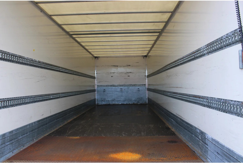 Box truck Mercedes-Benz Antos 1830 + EURO 6 + NICE TRUCK: picture 10