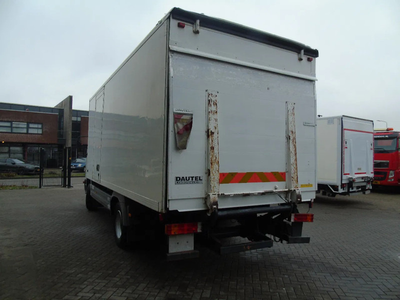 Mercedes-Benz Atego 1218 + MANUAL + LIFT - Box truck: picture 5 Mercedes-Benz Atego 1218 + MANUAL + LIFT - Box truck: picture 5