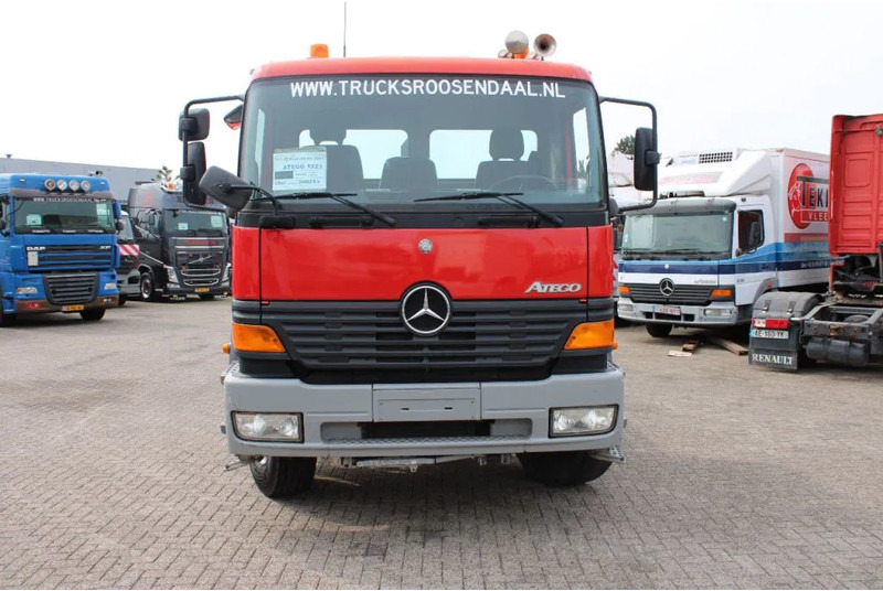 Mercedes-Benz Atego 1923 + HOOK SYSTEM + EURO 2 - Hook lift truck: picture 5 Mercedes-Benz Atego 1923 + HOOK SYSTEM + EURO 2 - Hook lift truck: picture 5