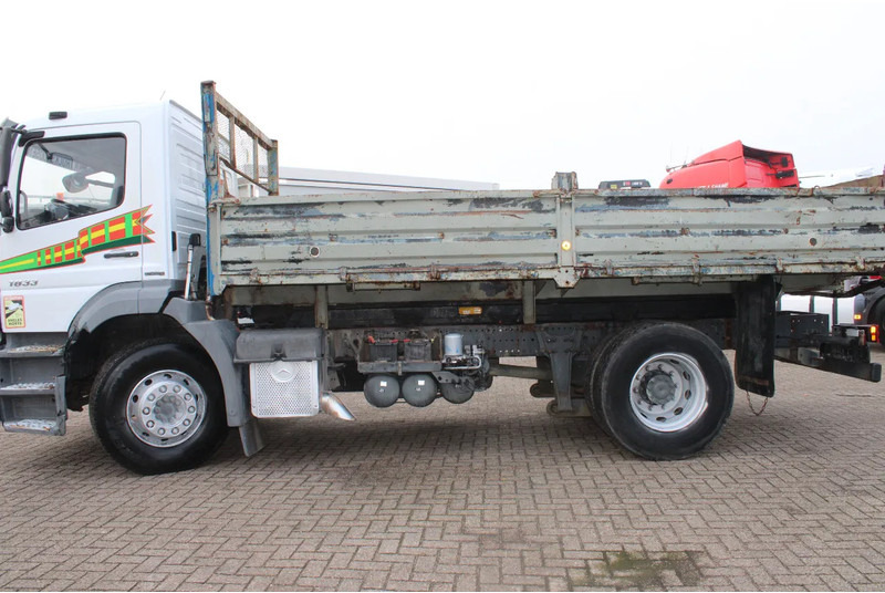 Tipper Mercedes-Benz Axor 1833 + tipper + manual: picture 15 Tipper Mercedes-Benz Axor 1833 + tipper + manual: picture 15