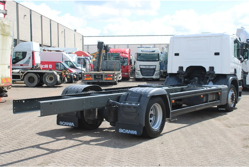 Scania P250 + EURO 6 - Cab chassis truck: picture 5 Scania P250 + EURO 6 - Cab chassis truck: picture 5