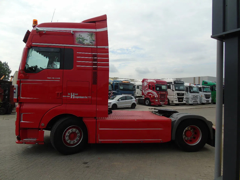 MAN TGX 18.440 + EURO 5 + FULL OPTION - Tractor unit: picture 3 MAN TGX 18.440 + EURO 5 + FULL OPTION - Tractor unit: picture 3