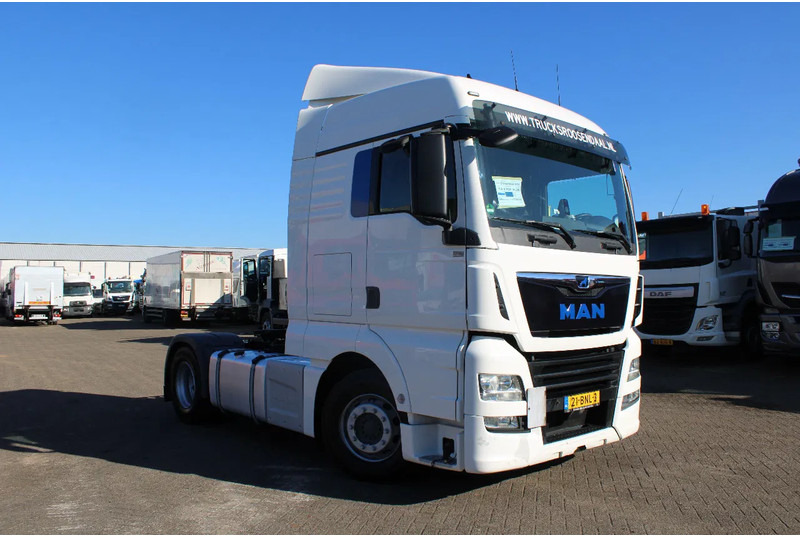 MAN TGX 19.420 + SPOILER - Tractor unit: picture 2 MAN TGX 19.420 + SPOILER - Tractor unit: picture 2