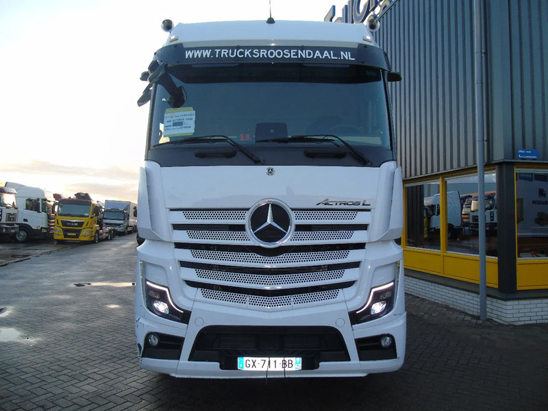 Mercedes-Benz Actros 1848 + RETARDER + PTO + FULL SPOILER + EURO 6 - Tractor unit: picture 4 Mercedes-Benz Actros 1848 + RETARDER + PTO + FULL SPOILER + EURO 6 - Tractor unit: picture 4