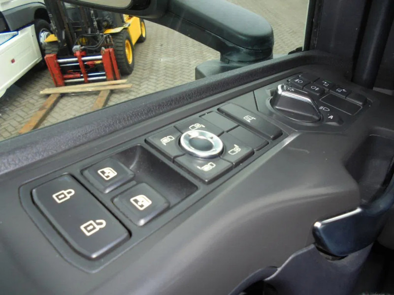 Tractor unit Scania R500 NGS + Retarder + Euro 6: picture 12 Tractor unit Scania R500 NGS + Retarder + Euro 6: picture 12