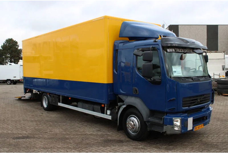 Volvo FL 12 .280 + EURO 5 - Box truck: picture 3 Volvo FL 12 .280 + EURO 5 - Box truck: picture 3