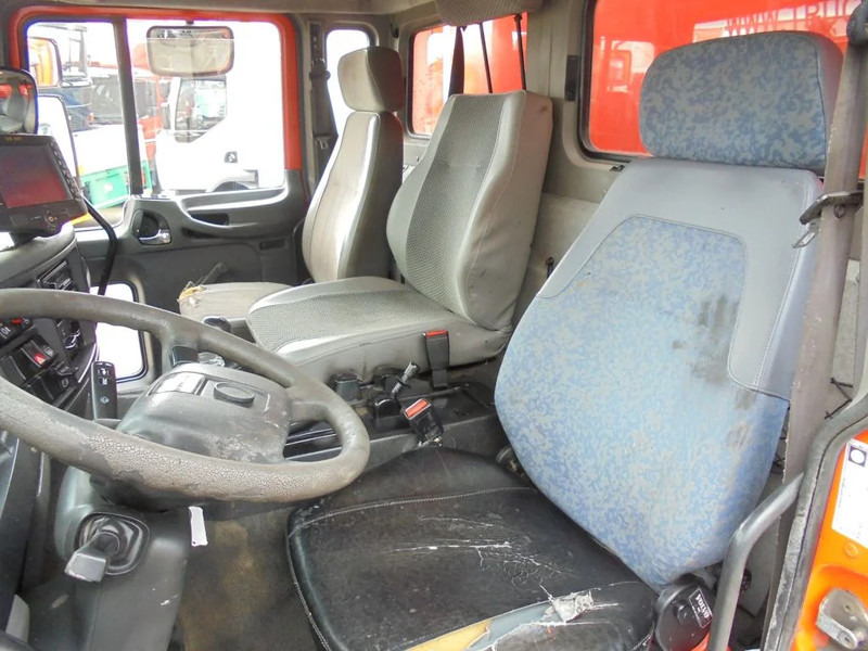 Volvo FL 220 + Manual + HMF 150 crane - Dropside/ Flatbed truck: picture 5 Volvo FL 220 + Manual + HMF 150 crane - Dropside/ Flatbed truck: picture 5