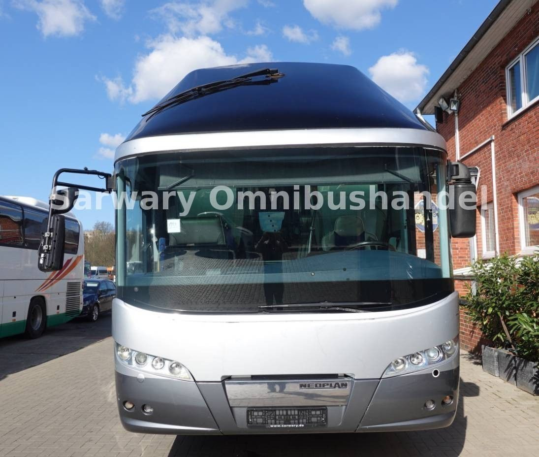 Neoplan Starliner C *N 5217*SHD*55-Sitze*Cityliner*EEV* - Coach: picture 4 Neoplan Starliner C *N 5217*SHD*55-Sitze*Cityliner*EEV* - Coach: picture 4