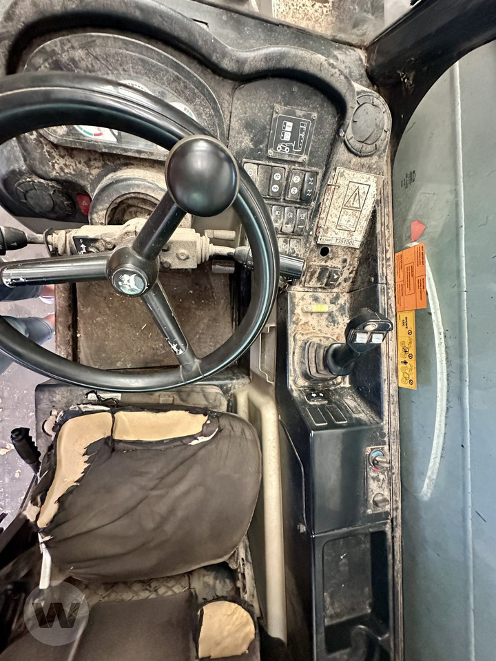 Bobcat T 35100 L - Telescopic handler: picture 3 Bobcat T 35100 L - Telescopic handler: picture 3