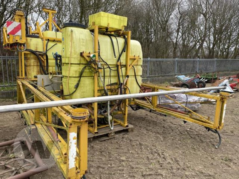 Dubex 1200l - Tractor mounted sprayer: picture 4 Dubex 1200l - Tractor mounted sprayer: picture 4