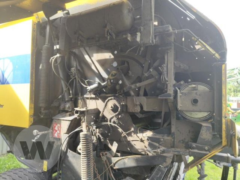 New Holland BR 750 - Round baler: picture 3 New Holland BR 750 - Round baler: picture 3