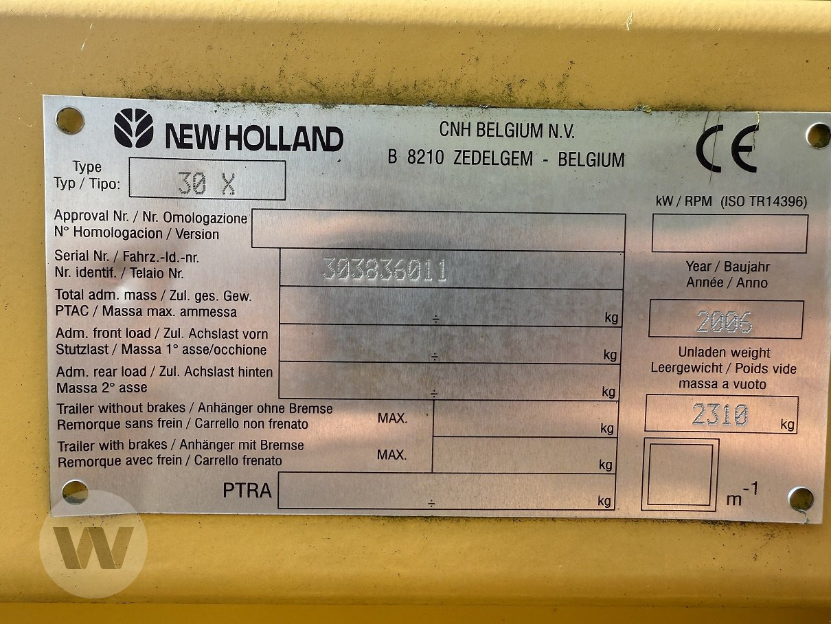 New Holland CX 8090 - Combine harvester: picture 2 New Holland CX 8090 - Combine harvester: picture 2