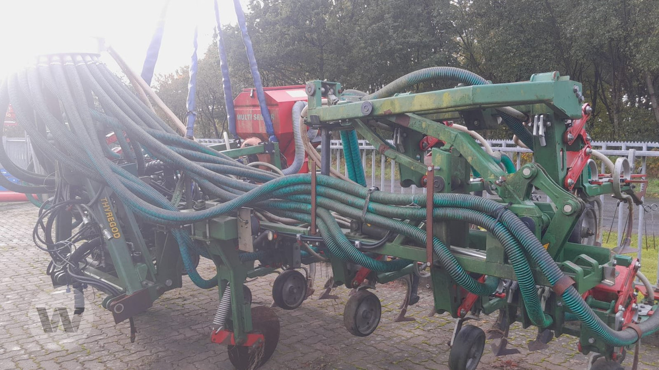 Thyregod TRV 12 - Slurry injector: picture 3 Thyregod TRV 12 - Slurry injector: picture 3