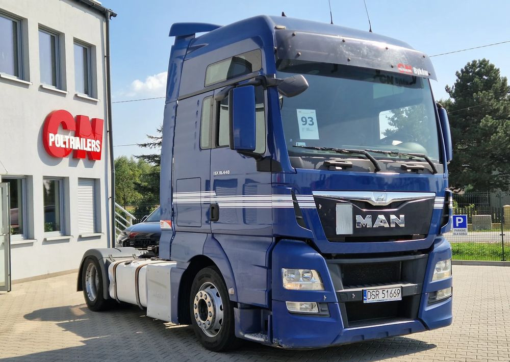 MAN TGX 18.440 LOWDECK - Tractor unit: picture 3 MAN TGX 18.440 LOWDECK - Tractor unit: picture 3