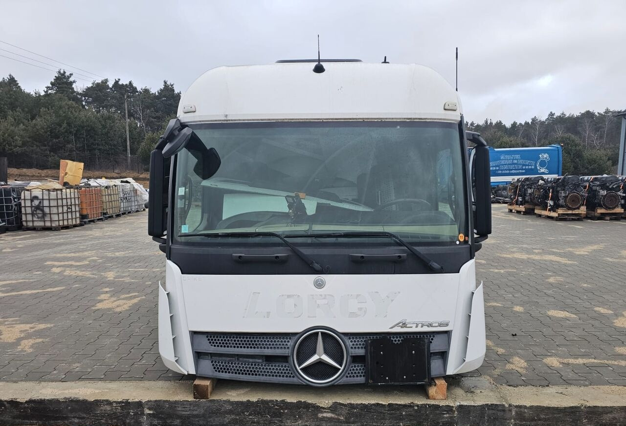 Cab for Truck Mercedes-Benz ACTROS MP4 1843   Mercedes-Benz ACTROS MP4 truck: picture 1