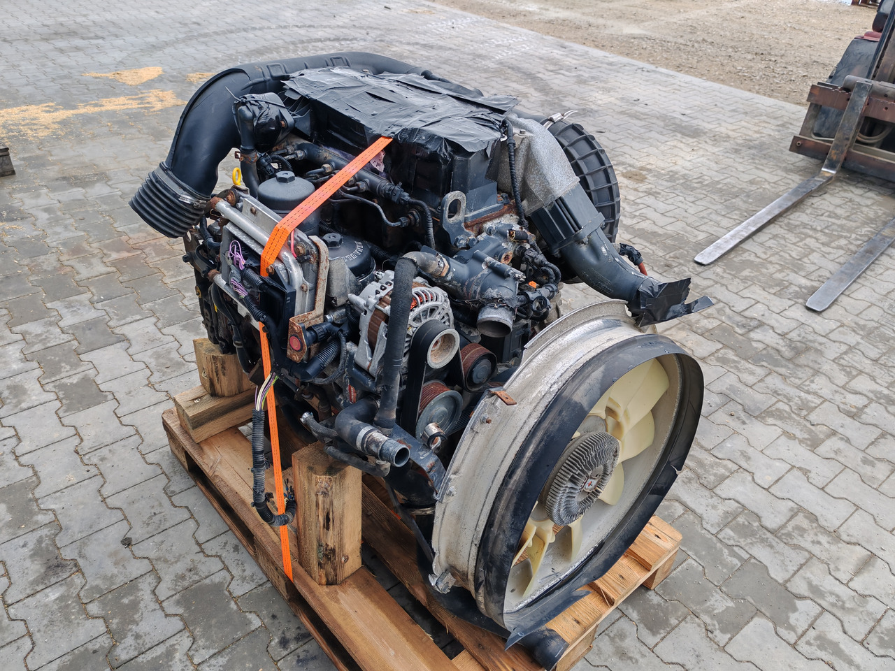 Engine RENAULT DXI5 180 EUV / EURO 5 / COMPLETE ENGINE: picture 7