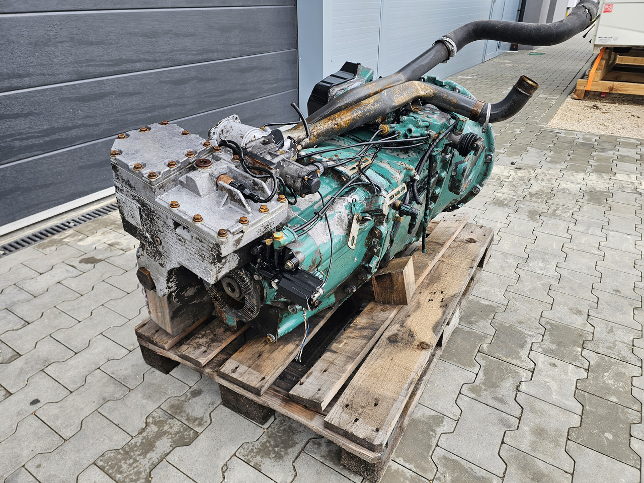 Gearbox VOLVO FH13 FH16 / GEARBOX / RETARDER / VTO2814B / MANUAL / WORLDWIDE DELIVERY: picture 7 Gearbox VOLVO FH13 FH16 / GEARBOX / RETARDER / VTO2814B / MANUAL / WORLDWIDE DELIVERY: picture 7