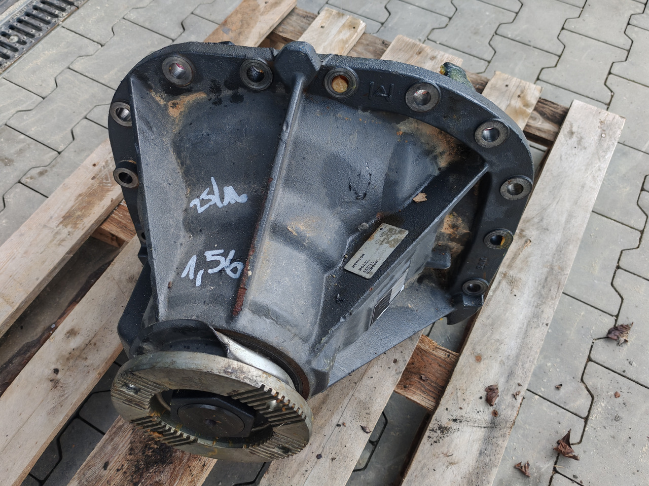 VOLVO RTH2610B / DS70H / RATIO: 1.56 16x25 / DIFFERENTIAL / NEW - Rear axle: picture 2 VOLVO RTH2610B / DS70H / RATIO: 1.56 16x25 / DIFFERENTIAL / NEW - Rear axle: picture 2