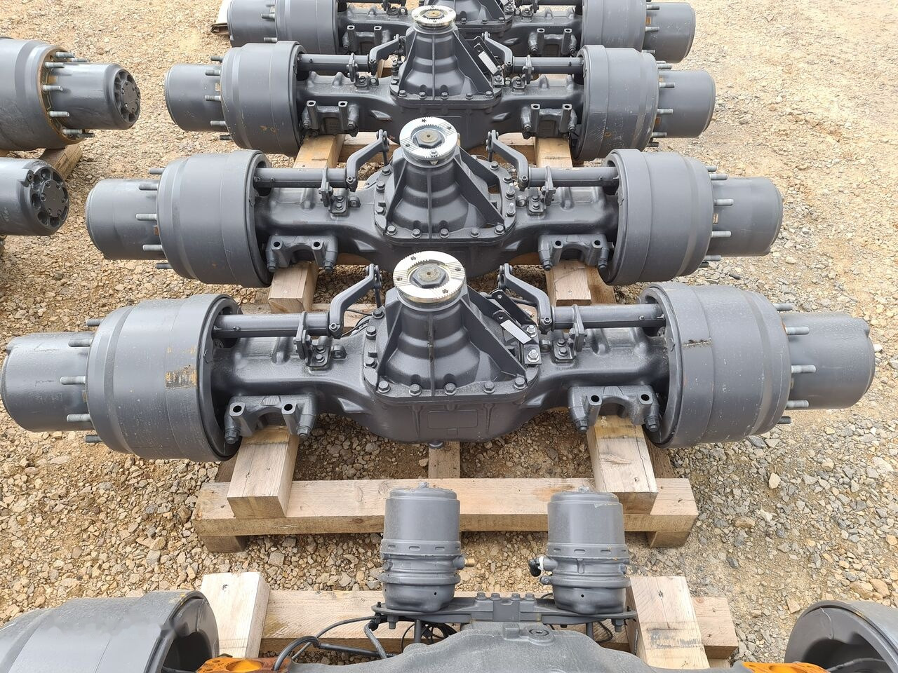 Volvo FH FMX RTH2610B DS70H 1.19 1.56 - Rear axle for Truck: picture 2 Volvo FH FMX RTH2610B DS70H 1.19 1.56 - Rear axle for Truck: picture 2