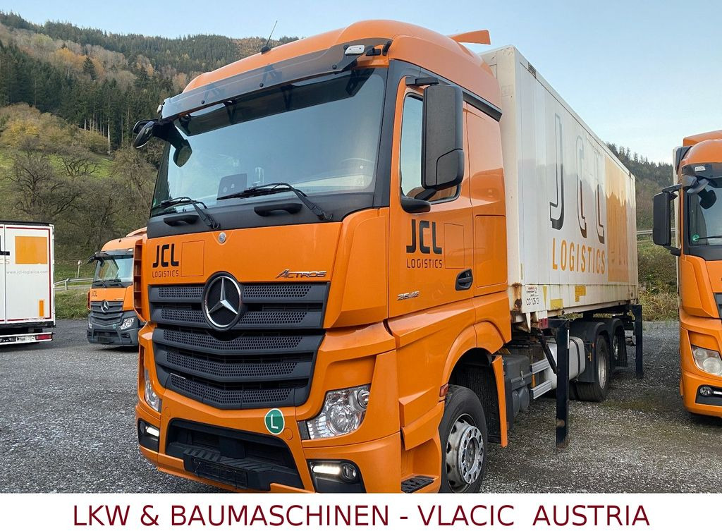 Mercedes-Benz 2545 - Container transporter/ Swap body truck: picture 1 Mercedes-Benz 2545 - Container transporter/ Swap body truck: picture 1
