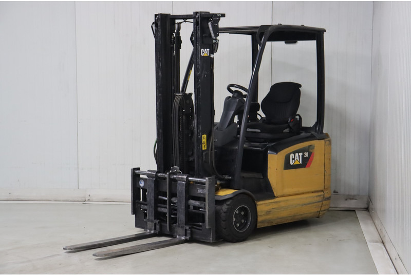 Caterpillar EP20ANT - Electric forklift: picture 2 Caterpillar EP20ANT - Electric forklift: picture 2